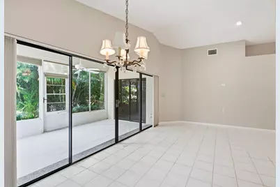 6170 Bay Isles Drive, Boynton Beach, FL 33437 - Photo 10