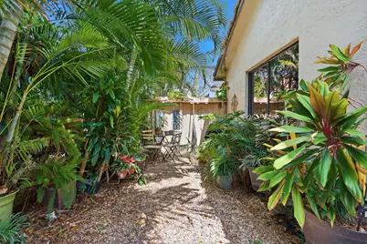 6170 Bay Isles Drive, Boynton Beach, FL 33437 - Photo 20