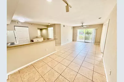 181 SW Palm Drive #103, Port Saint Lucie, FL 34986 - Photo 8