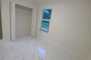 8001 Hibiscus Rd, Fort Pierce, FL 34951 - Photo 8