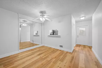 3401 NW 47th Avenue #401, Lauderdale Lakes, FL 33319 - Photo 6