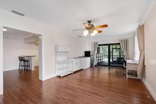 510 NW 93rd Terrace, Pembroke Pines, FL 33024 - Photo 8