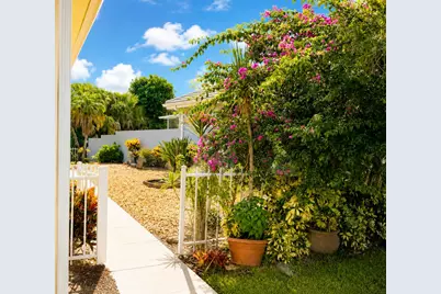 7564 SE Bay Cedar Circle, Hobe Sound, FL 33455 - Photo 18