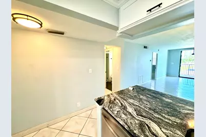 801 N Ocean Boulevard #202, Pompano Beach, FL 33062 - Photo 4