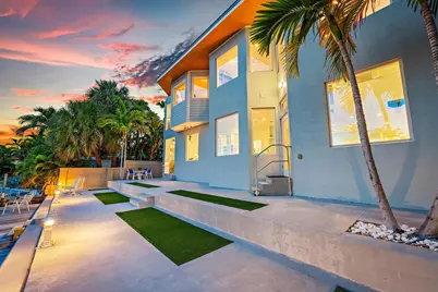 1121 Fairview Lane, Singer Island, FL 33404 - Photo 8