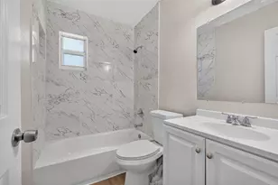 3201 NE 7th Ave, Pompano Beach, FL 33064 - Photo 4