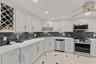 3900 N Ocean Dr, Lauderdale by the Sea, FL 33308 - Photo 16