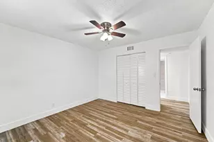 3101 Oakland Shores Dr, Oakland Park, FL 33309 - Photo 10