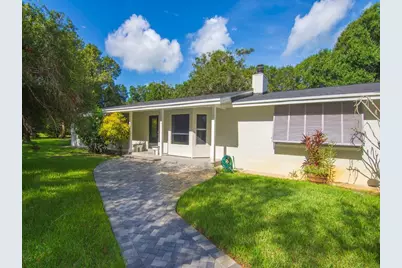 4445 61st Court, Vero Beach, FL 32967 - Photo 2