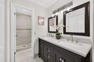 343 Ives Dairy Rd, Miami, FL 33179 - Photo 28