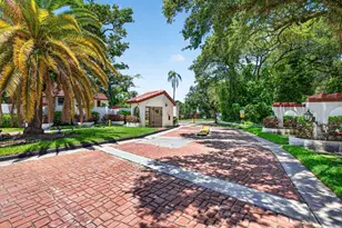 343 Ives Dairy Rd, Miami, FL 33179 - Photo 46