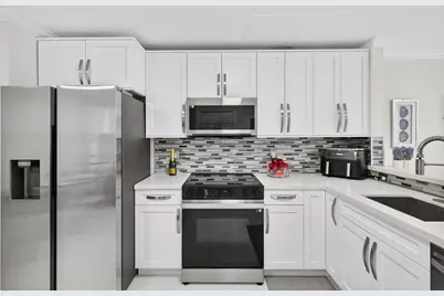 343 Ives Dairy Road #343-06, Miami, FL 33179 - Photo 6