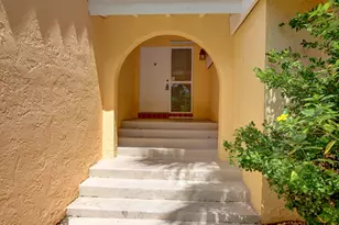 6165 Belleza Ln, Boca Raton, FL 33433 - Photo 2