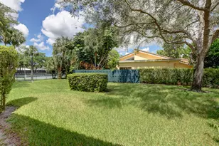 6165 Belleza Ln, Boca Raton, FL 33433 - Photo 28