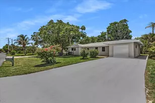 902 Garnett St, Lantana, FL 33462 - Photo 2