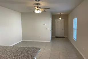 3368 N Park Dr, Fort Pierce, FL 34982 - Photo 4