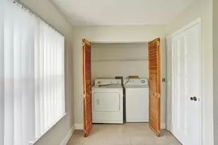 12650 Vista Isles Dr, Sunrise, FL 33325 - Photo 14