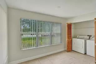 12650 Vista Isles Dr, Sunrise, FL 33325 - Photo 12