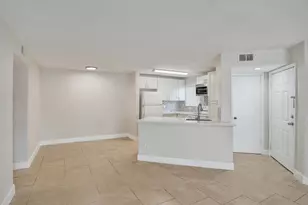 12650 Vista Isles Dr, Sunrise, FL 33325 - Photo 8