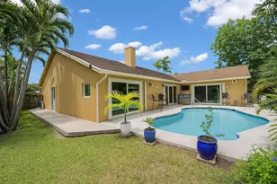 9811 NW 53rd Ct, Coral Springs, FL 33076 - Photo 4