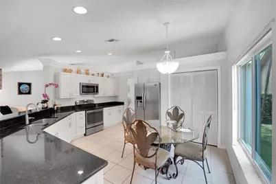 9811 NW 53rd Court, Coral Springs, FL 33076 - Photo 18