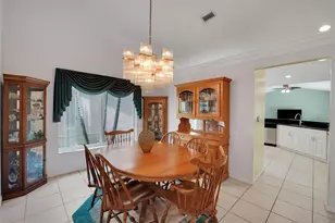9811 NW 53rd Ct, Coral Springs, FL 33076 - Photo 12