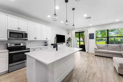 10175 Akenside Drive, Boca Raton, FL 33428 - Photo 6