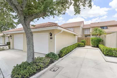119 Old Meadow Way, Palm Beach Gardens, FL 33418 - Photo 1