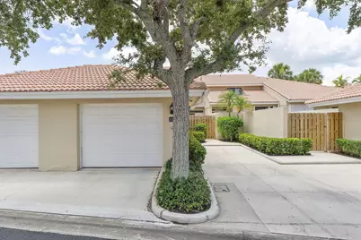 119 Old Meadow Way, Palm Beach Gardens, FL 33418 - Photo 2