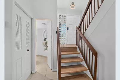 327 NW 36th Avenue, Deerfield Beach, FL 33442 - Photo 16