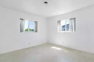 1400 NE 42nd Ct, Oakland Park, FL 33334 - Photo 18