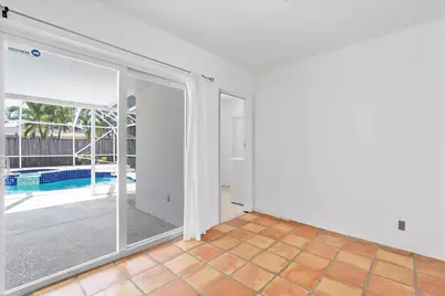 1400 NE 42nd Court, Oakland Park, FL 33334 - Photo 12
