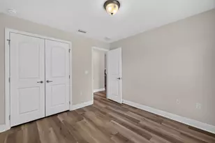 5852 NW Ethel Ct, Port Saint Lucie, FL 34986 - Photo 16