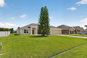 5852 NW Ethel Ct, Port Saint Lucie, FL 34986 - Photo 40