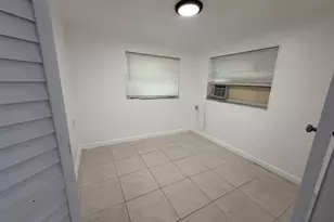 3705 SW 13th Ct, Fort Lauderdale, FL 33312 - Photo 4