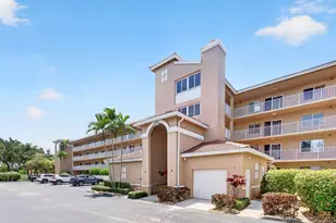 5746 Crystal Shores Dr, Boynton Beach, FL 33437 - Photo 2