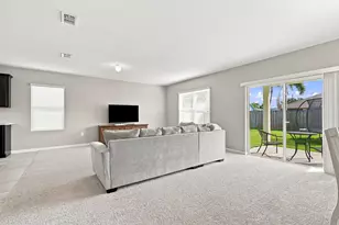 1617 SE Shepard Ln, Port Saint Lucie, FL 34983 - Photo 8