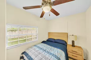 1350 Riverside Cir, Wellington, FL 33414 - Photo 16