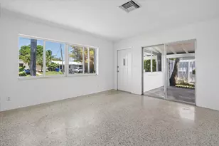 1158 Grant St, Hollywood, FL 33019 - Photo 10
