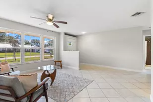 874 Blossom Dr, Sebastian, FL 32958 - Photo 6