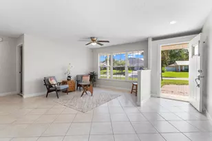 874 Blossom Dr, Sebastian, FL 32958 - Photo 4