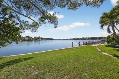 478 Tequesta Drive #204, Tequesta, FL 33469 - Photo 6