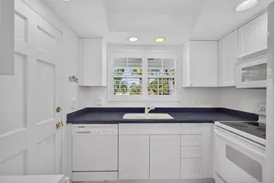478 Tequesta Drive #204, Tequesta, FL 33469 - Photo 8