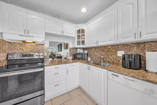 6051 NW 61st Ave, Tamarac, FL 33319 - Photo 6