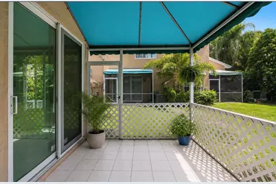 7057 Woodmont Way #7057, Tamarac, FL 33321 - Photo 14