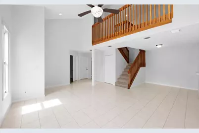 7057 Woodmont Way #7057, Tamarac, FL 33321 - Photo 4
