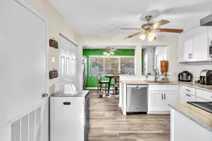 1907 SW 22nd Ave, Boynton Beach, FL 33426 - Photo 16