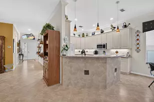 13064 Aliso Beach Dr, Delray Beach, FL 33446 - Photo 10