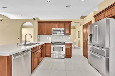 3760 Newport Avenue, Boynton Beach, FL 33436 - Photo 18
