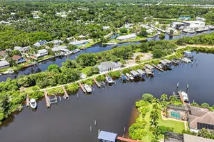 755 SW River Bend Cir, Stuart, FL 34997 - Photo 68